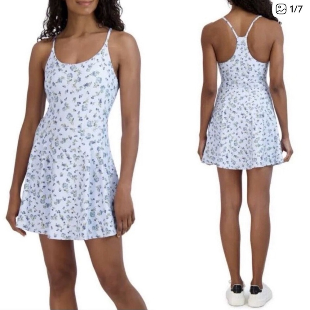 Sage Collective Light Blue Floral Racerback Fit Flare Active Dress M pickleball
